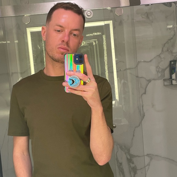 Meet your Posher, Kyle - Picture 1 of 1